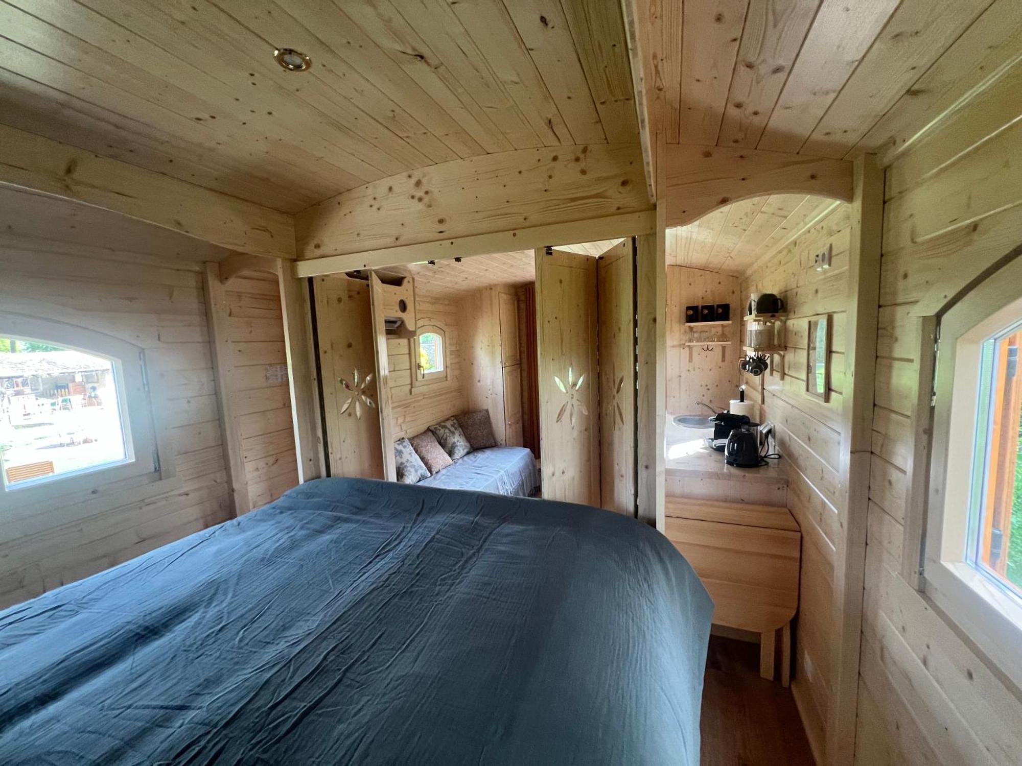 Bed and Breakfast La Roulotte Deluxe De Malpas Quingey Esterno foto