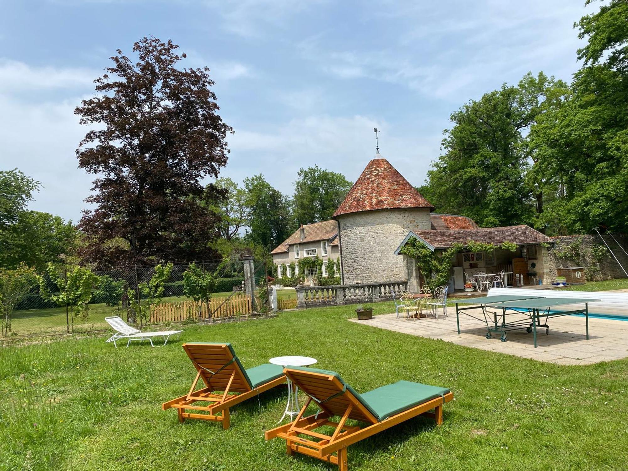 Bed and Breakfast La Roulotte Deluxe De Malpas Quingey Esterno foto